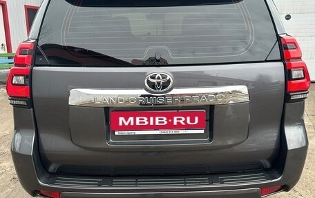 Toyota Land Cruiser Prado 150 рестайлинг 2, 2018 год, 6 500 000 рублей, 4 фотография