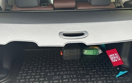 Toyota Land Cruiser Prado 150 рестайлинг 2, 2018 год, 6 500 000 рублей, 7 фотография