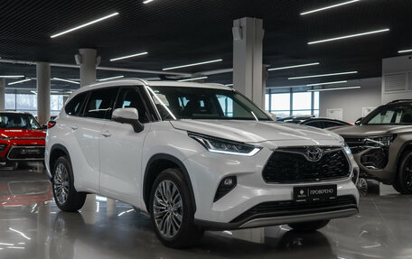 Toyota Highlander, 2026 год, 5 550 000 рублей, 2 фотография
