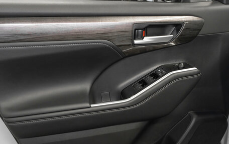 Toyota Highlander, 2026 год, 5 550 000 рублей, 16 фотография