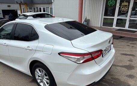 Toyota Camry, 2019 год, 2 490 000 рублей, 4 фотография