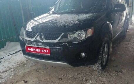 Mitsubishi Outlander III рестайлинг 3, 2007 год, 1 140 000 рублей, 1 фотография