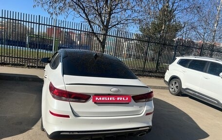 KIA Optima IV, 2018 год, 1 350 000 рублей, 5 фотография