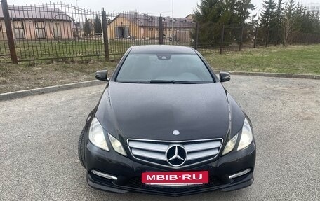 Mercedes-Benz E-Класс, 2012 год, 1 450 000 рублей, 2 фотография