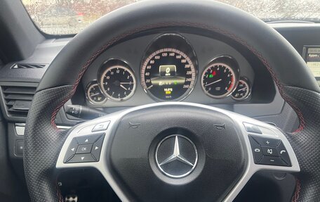 Mercedes-Benz E-Класс, 2012 год, 1 450 000 рублей, 17 фотография