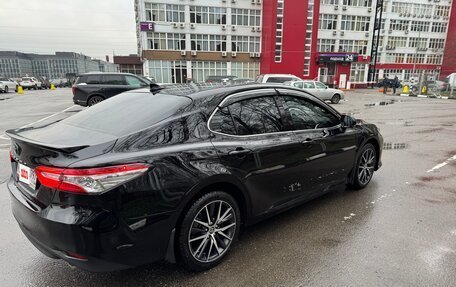 Toyota Camry, 2021 год, 3 500 000 рублей, 6 фотография