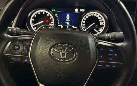 Toyota Camry, 2021 год, 3 500 000 рублей, 9 фотография