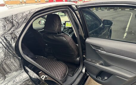 Toyota Camry, 2021 год, 3 500 000 рублей, 10 фотография