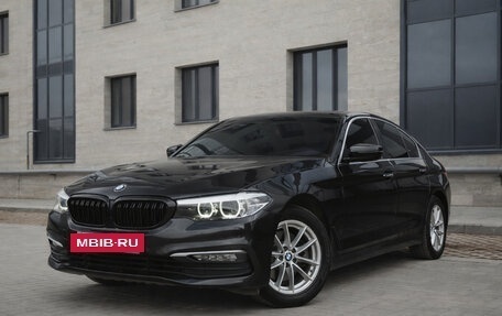 BMW 5 серия, 2018 год, 2 850 000 рублей, 3 фотография