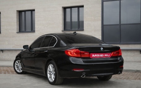 BMW 5 серия, 2018 год, 2 850 000 рублей, 5 фотография