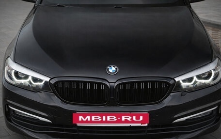 BMW 5 серия, 2018 год, 2 850 000 рублей, 4 фотография