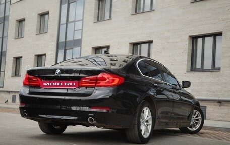 BMW 5 серия, 2018 год, 2 850 000 рублей, 18 фотография