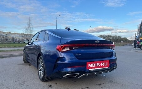 KIA K5, 2021 год, 2 500 000 рублей, 6 фотография