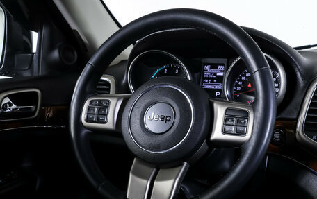 Jeep Grand Cherokee, 2012 год, 2 385 000 рублей, 13 фотография