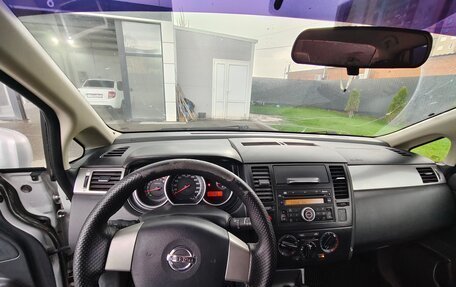 Nissan Tiida, 2010 год, 640 000 рублей, 12 фотография