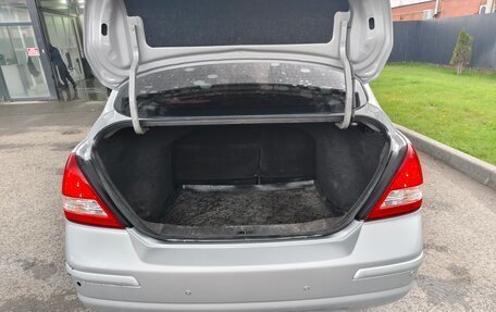 Nissan Tiida, 2010 год, 640 000 рублей, 15 фотография