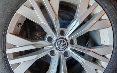 Volkswagen Passat B8 рестайлинг, 2019 год, 2 400 000 рублей, 20 фотография