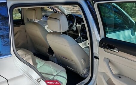 Volkswagen Passat B8 рестайлинг, 2019 год, 2 400 000 рублей, 12 фотография