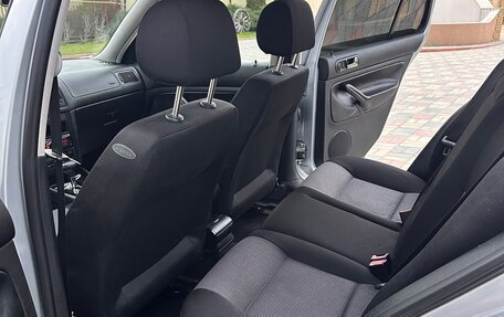 Volkswagen Golf IV, 2002 год, 1 100 000 рублей, 17 фотография