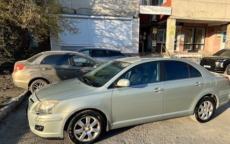 Toyota Avensis III рестайлинг, 2006 год, 750 000 рублей, 2 фотография