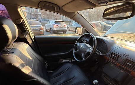 Toyota Avensis III рестайлинг, 2006 год, 750 000 рублей, 9 фотография