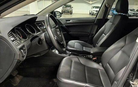 Volkswagen Golf VII, 2020 год, 2 300 000 рублей, 16 фотография