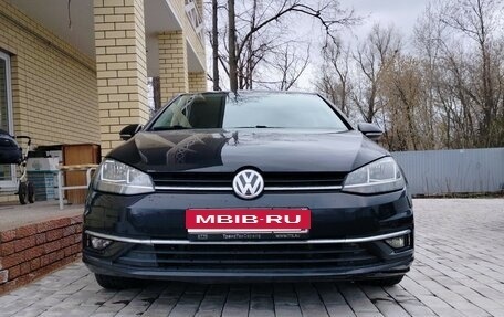 Volkswagen Golf VII, 2020 год, 2 300 000 рублей, 19 фотография