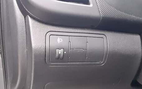 Hyundai Solaris II рестайлинг, 2015 год, 999 999 рублей, 8 фотография