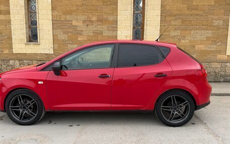 SEAT Ibiza IV рестайлинг 2, 2008 год, 370 000 рублей, 5 фотография