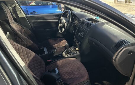 Skoda Octavia, 2010 год, 749 000 рублей, 2 фотография