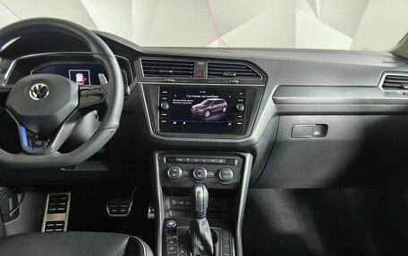 Volkswagen Tiguan II, 2020 год, 3 115 000 рублей, 14 фотография