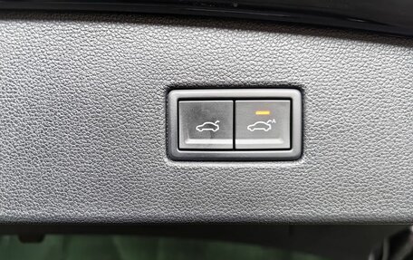 Volkswagen Tiguan II, 2020 год, 3 115 000 рублей, 19 фотография