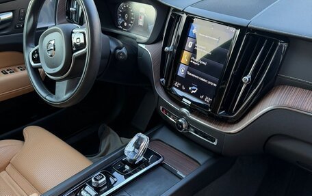 Volvo XC60 II, 2021 год, 5 800 000 рублей, 9 фотография