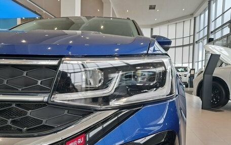 Volkswagen Taos, 2022 год, 2 799 000 рублей, 21 фотография