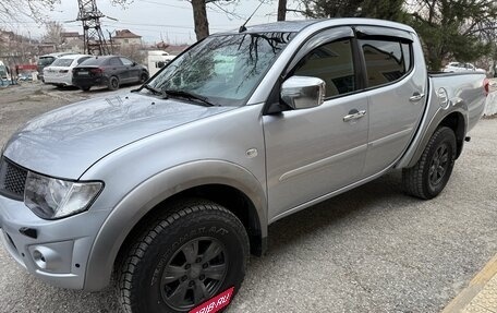 Mitsubishi L200 IV рестайлинг, 2012 год, 1 850 000 рублей, 1 фотография