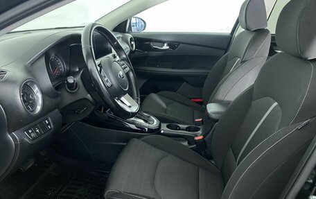 KIA Cerato IV, 2019 год, 1 940 000 рублей, 12 фотография