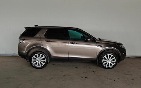 Land Rover Discovery Sport I рестайлинг, 2016 год, 2 085 000 рублей, 8 фотография