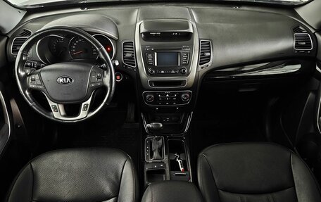 KIA Sorento II рестайлинг, 2018 год, 2 250 000 рублей, 9 фотография