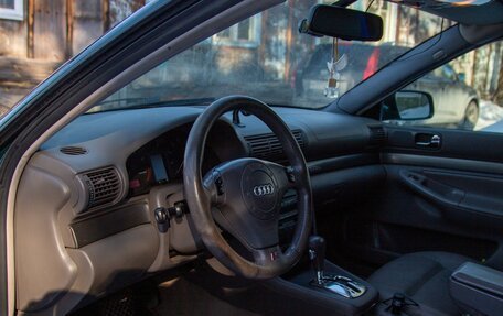 Audi A4, 2000 год, 550 000 рублей, 6 фотография