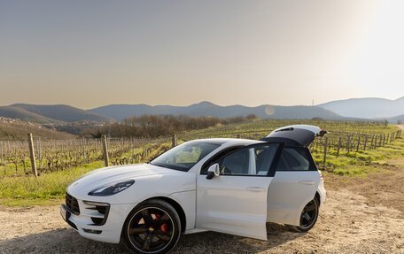 Porsche Macan I рестайлинг, 2017 год, 4 200 000 рублей, 4 фотография