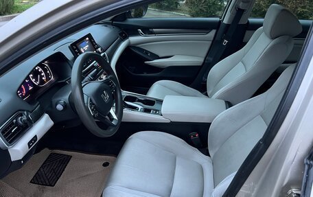 Honda Accord IX рестайлинг, 2018 год, 1 980 000 рублей, 9 фотография