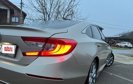 Honda Accord IX рестайлинг, 2018 год, 1 980 000 рублей, 5 фотография