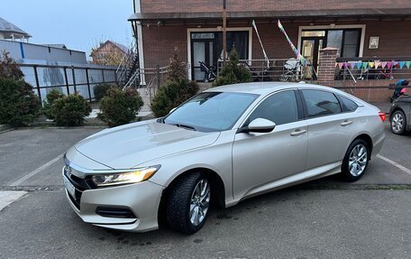 Honda Accord IX рестайлинг, 2018 год, 1 980 000 рублей, 20 фотография