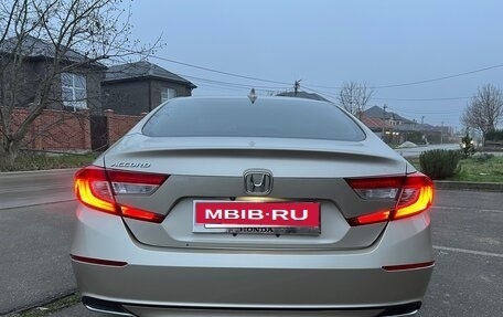 Honda Accord IX рестайлинг, 2018 год, 1 980 000 рублей, 31 фотография