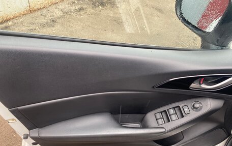 Mazda 3, 2014 год, 1 050 000 рублей, 11 фотография