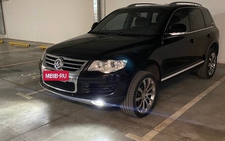 Volkswagen Touareg III, 2009 год, 1 800 000 рублей, 4 фотография