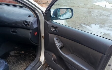 Toyota Avensis III рестайлинг, 2007 год, 800 000 рублей, 12 фотография