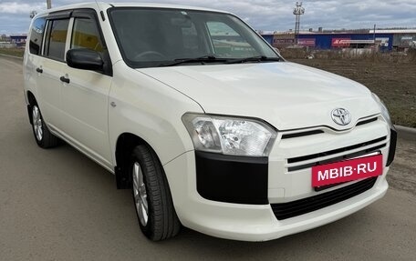 Toyota Probox I, 2015 год, 1 000 000 рублей, 2 фотография