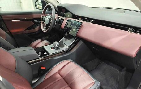 Land Rover Range Rover Evoque II, 2025 год, 6 090 000 рублей, 34 фотография