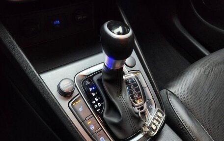 Hyundai Kona I, 2022 год, 1 968 000 рублей, 13 фотография